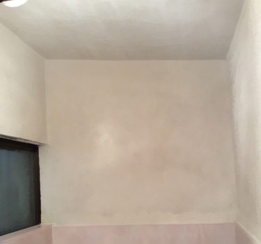 お風呂の塗装の壁