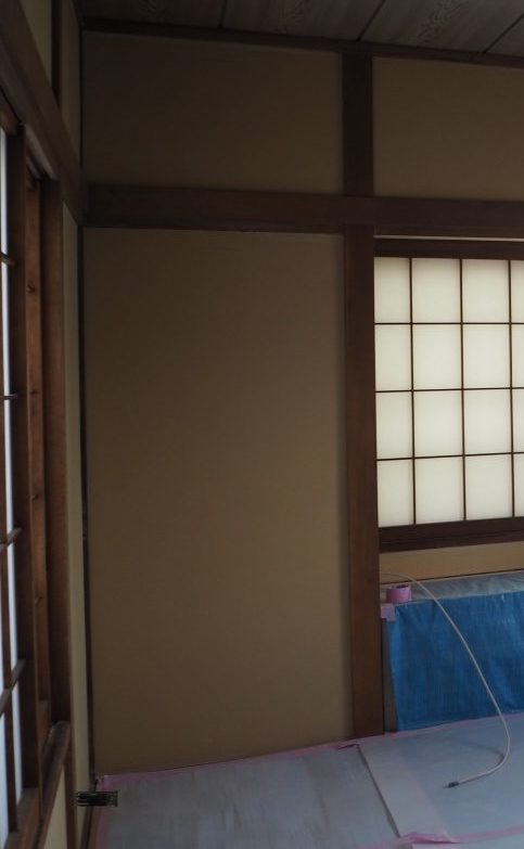 壁紙リフォームのクロス張替えする費用と価格の相場と平均目安は リフォらん