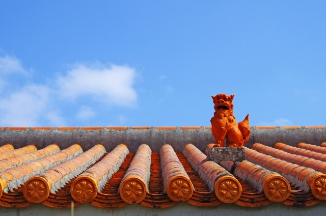 沖縄県の屋根塗装・葺き替えリフォームの費用相場や評判・口コミが良い屋根リフォーム会社やメーカー・業者は？