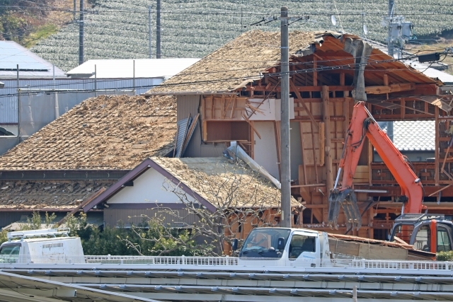 60坪の家の建て替え費用の相場は リフォらん