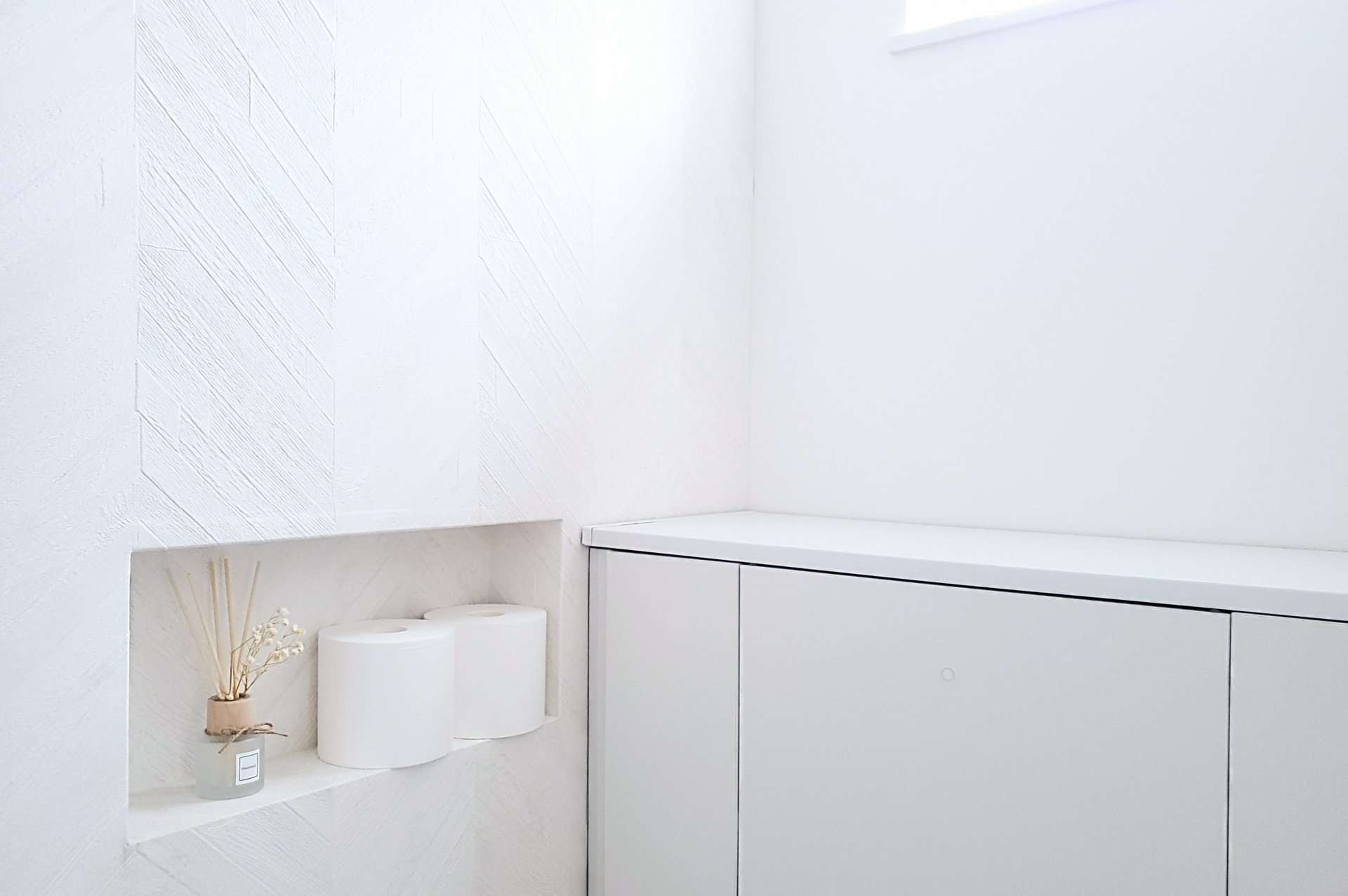トイレのニッチ収納