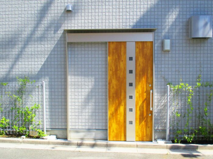 玄関ドア